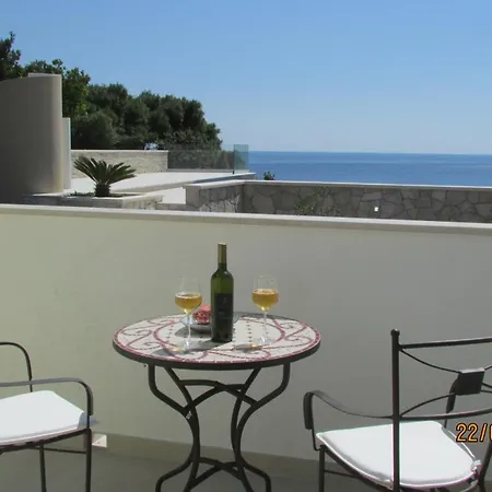 With A Swimming Pool Cove Saplunara, Mljet - 401 4* Maranovici